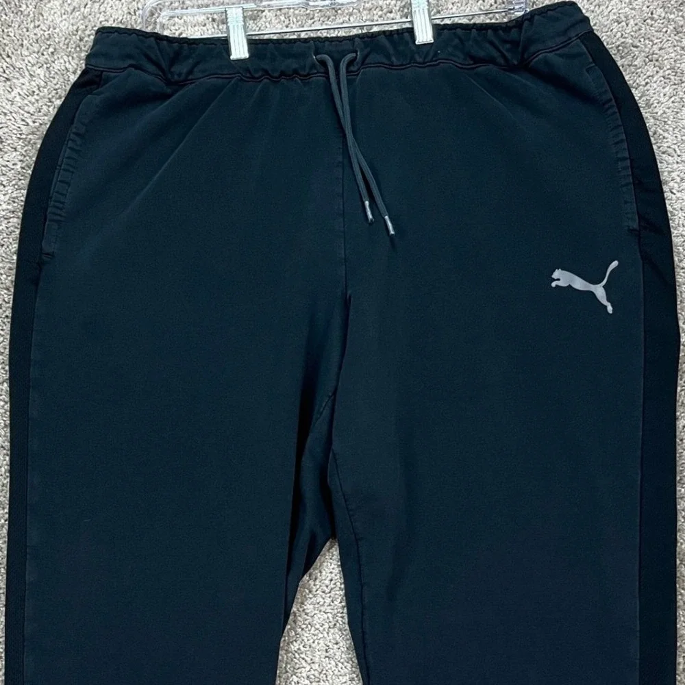 Puma SweatPants Mens XL Black Tapered Joggers Stretch Waistband Drawstring EUC - Picture 2 of 16
